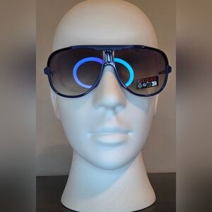 Guess Oversized Shield Aviator Sunglasses Blue Frame Gradient Lens NWT w/ Case
